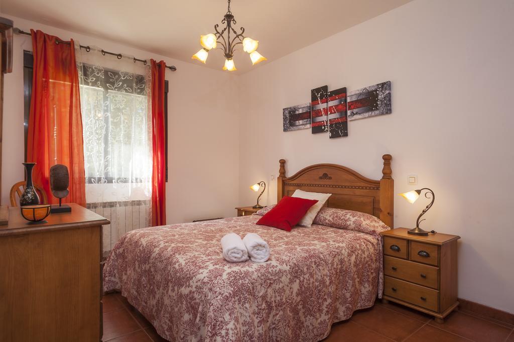 Hostal La Buenaventura del Tiétar Casavieja Habitación foto